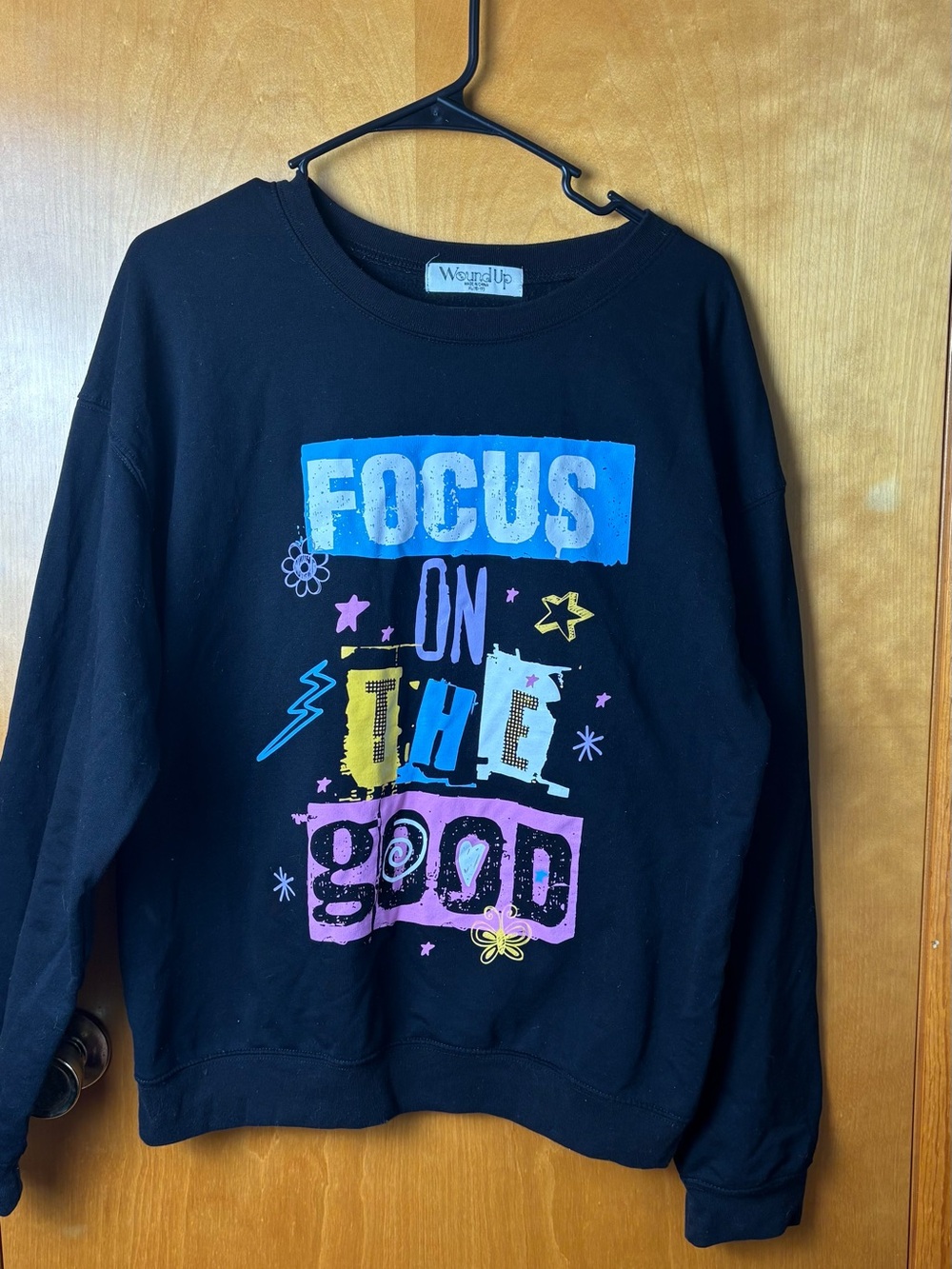 Women’s"Focus on the Good" Black Graphic Sweatshirt